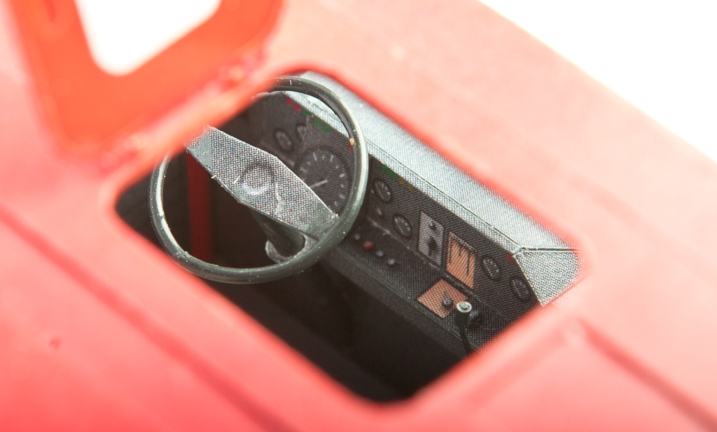 Cestný ťahač Tatra T815 TP 24 265 6x6.1R